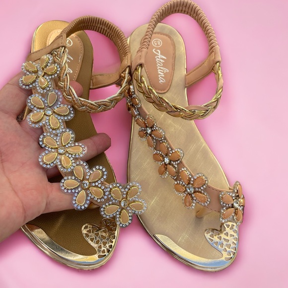 BEST SELLER Italina Floral Rhinestone Flat Sandals - Picture 2 of 13